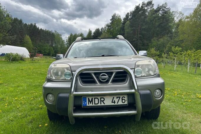 Nissan X-Trail T30 Crossover