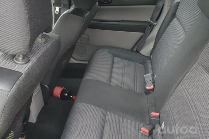 Subaru Forester 2 generation Crossover