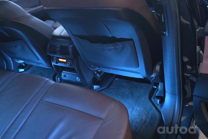 BMW X5 E70 [restyling] Crossover