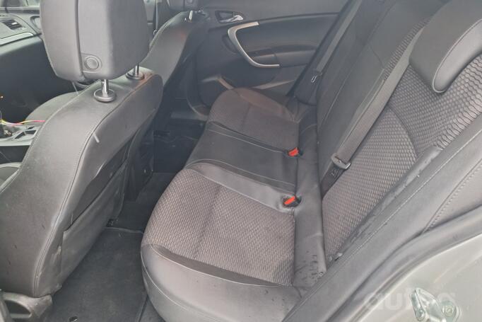 Opel Insignia A [restyling] Sports Tourer wagon 5-doors