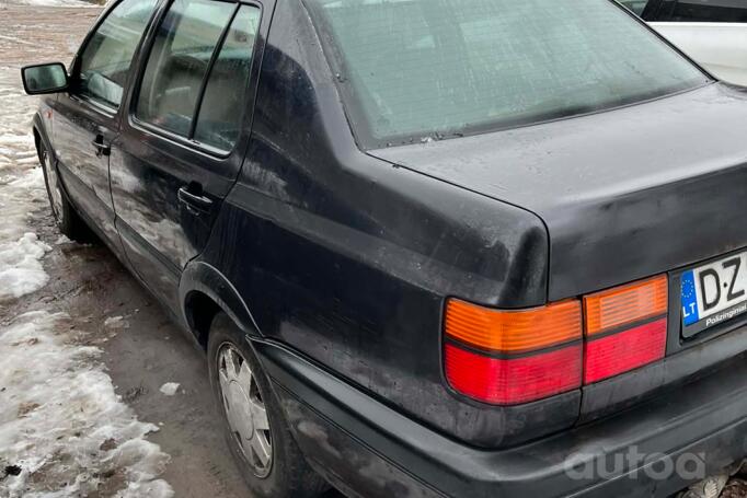 Volkswagen Vento 1 generation Sedan