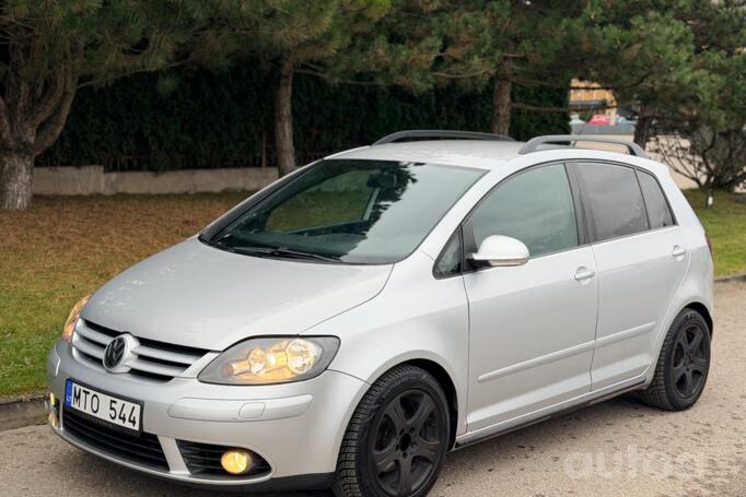 Volkswagen Golf Plus 1 generation
