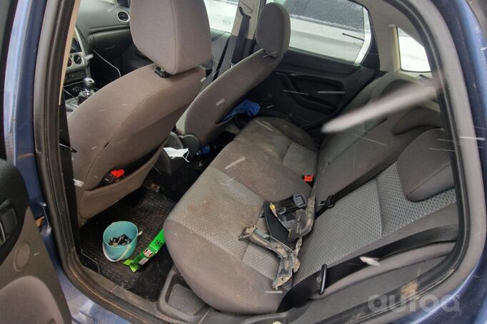 Ford Focus 2 generation Hatchback 5-doors