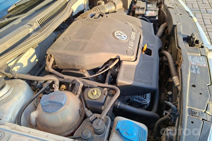 Volkswagen Golf 4 generation Hatchback 5-doors