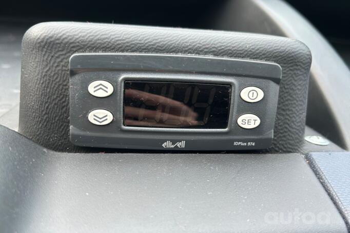 Opel Vivaro B Minivan Long