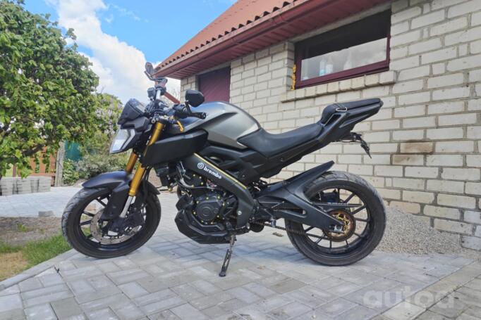 Yamaha MT