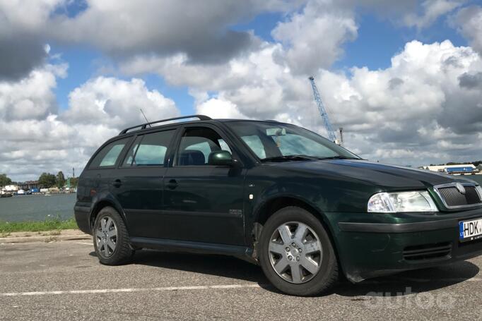 Skoda Octavia 1 generation [restyling] Combi wagon 5-doors