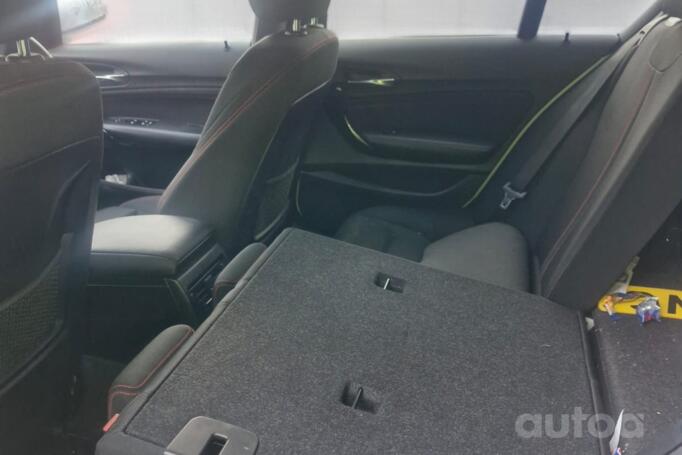 BMW 1 Series F20/F21 [restyling] Hatchback