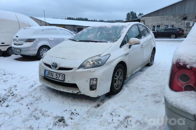 Toyota Prius 3 generation Hatchback 5-doors