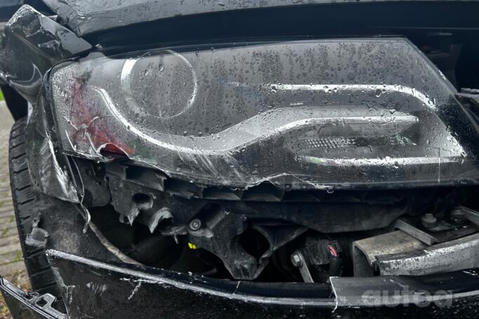 Audi A4 B8/8K Sedan 4-doors