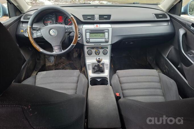 Volkswagen Passat B6 wagon 5-doors