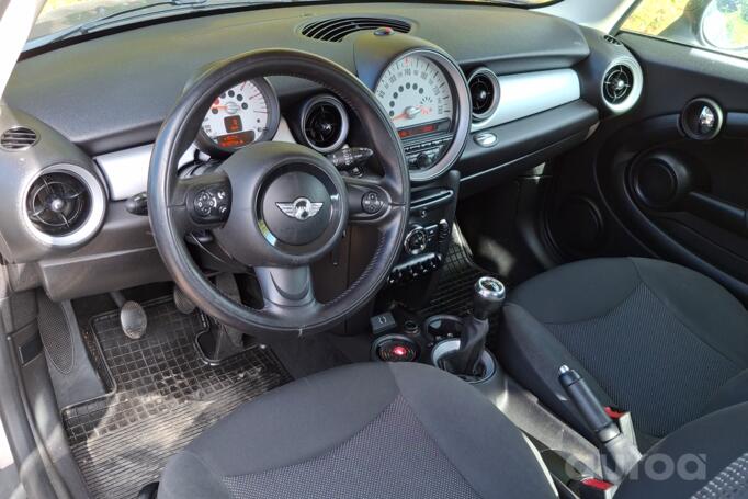 Mini One F56 Hatchback 3-doors