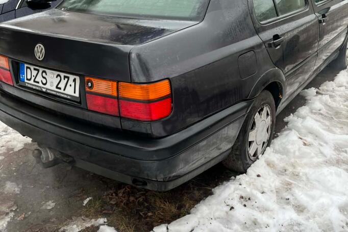 Volkswagen Vento 1 generation Sedan