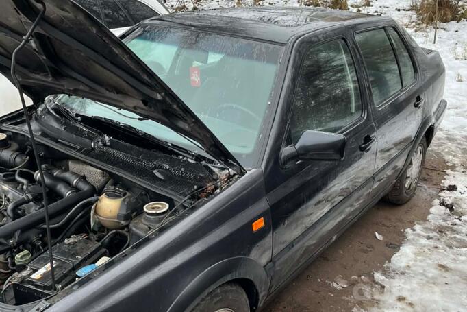 Volkswagen Vento 1 generation Sedan
