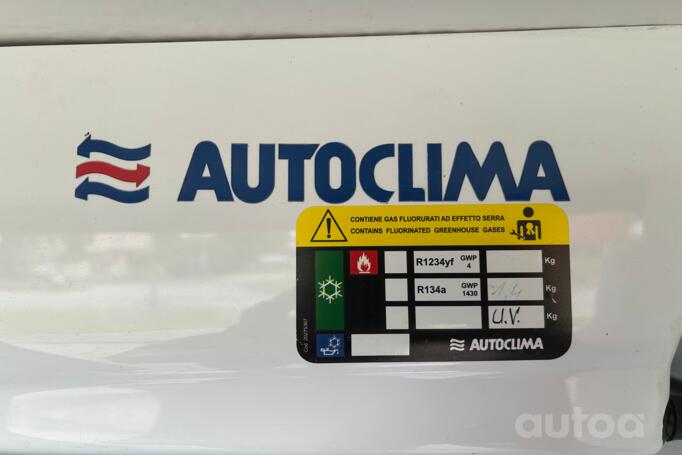 Opel Vivaro B Minivan Long