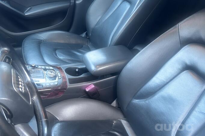 Audi A4 B8/8K Sedan 4-doors