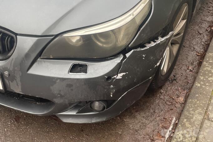 BMW 5 Series E60/E61 Sedan