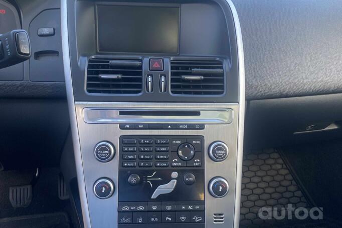 Volvo XC60 1 generation Crossover