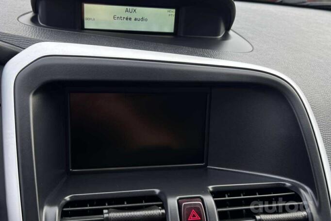 Volvo XC60 1 generation Crossover