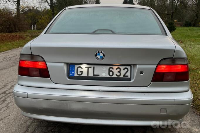 BMW 5 Series E39 Sedan 4-doors