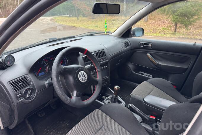 Volkswagen Golf 4 generation Hatchback 5-doors