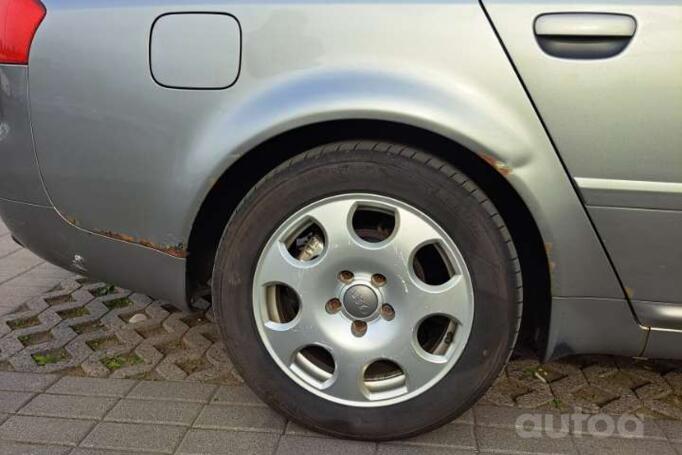 Audi A6 4B/C5 [restyling] Sedan