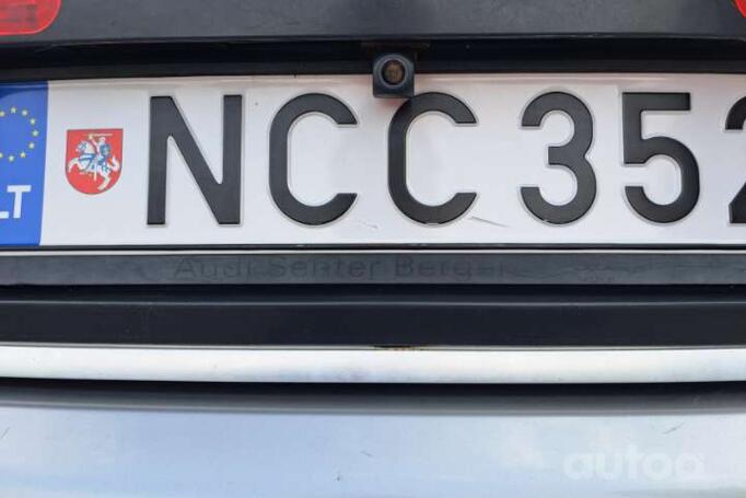 Audi A6 4B/C5 [restyling] Sedan