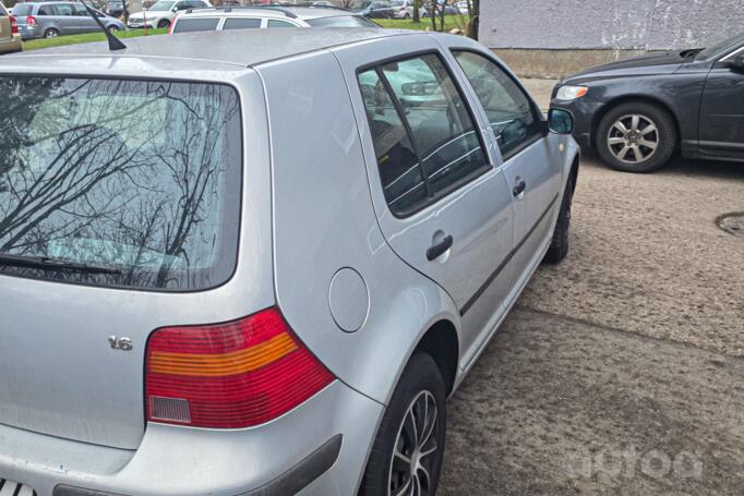Volkswagen Golf 4 generation Hatchback 5-doors