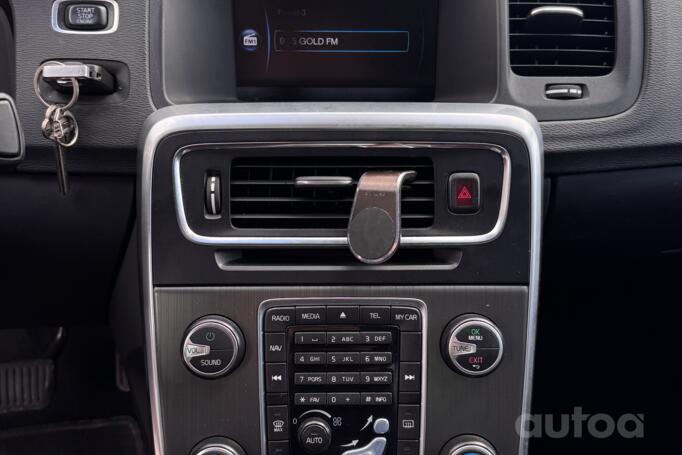 Volvo S60 2 generation Sedan