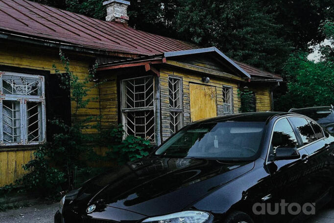 BMW 5 Series F07/F10/F11 Sedan