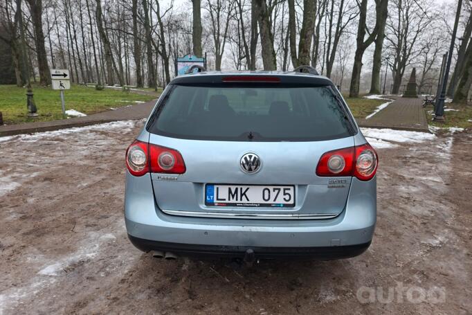 Volkswagen Passat B6 wagon 5-doors