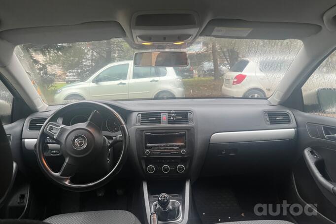 Volkswagen Jetta 6 generation Sedan