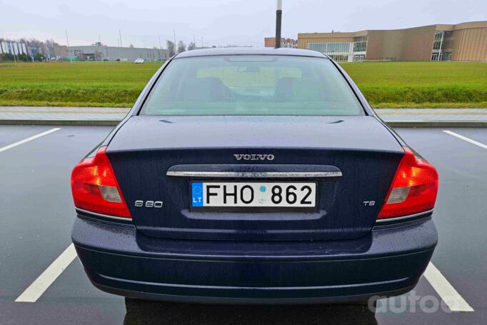 Volvo S80