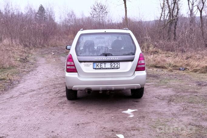 Subaru Forester 2 generation STi crossover 5-doors