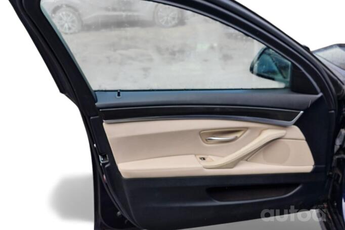 BMW 5 Series F07/F10/F11 Sedan