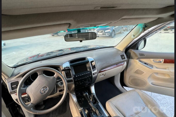 Toyota Land Cruiser Prado J120 SUV 3-doors
