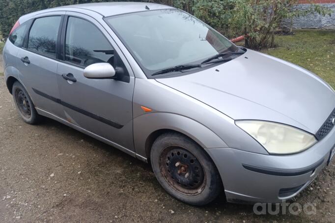 Ford Focus 2 generation Hatchback 5-doors