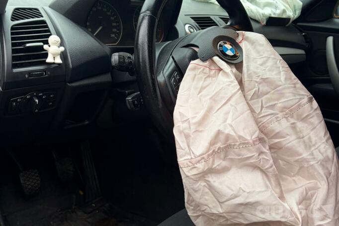 BMW 1 Series E81/E82/E87/E88 [restyling] Hatchback 5-doors