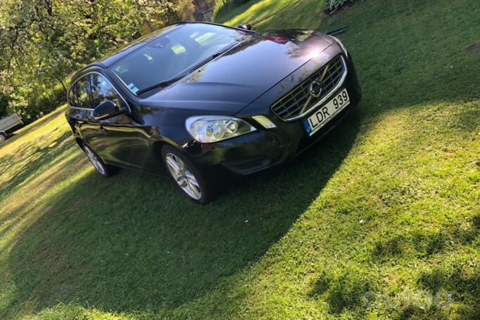 Volvo V60 1 generation wagon
