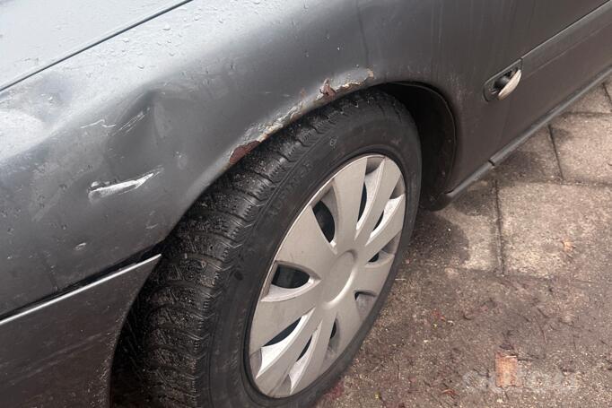 Volvo S60 1 generation Sedan