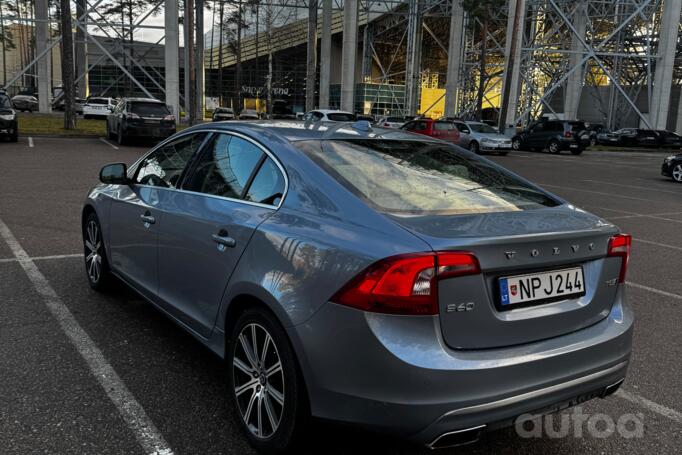Volvo S60 2 generation [restyling] Sedan 4-doors
