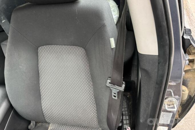 Kia Cee'd 1 generation Hatchback 5-doors