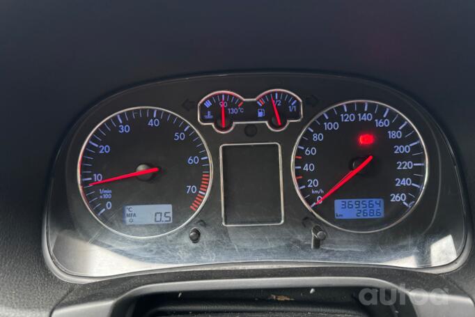 Volkswagen Golf 4 generation Hatchback 5-doors