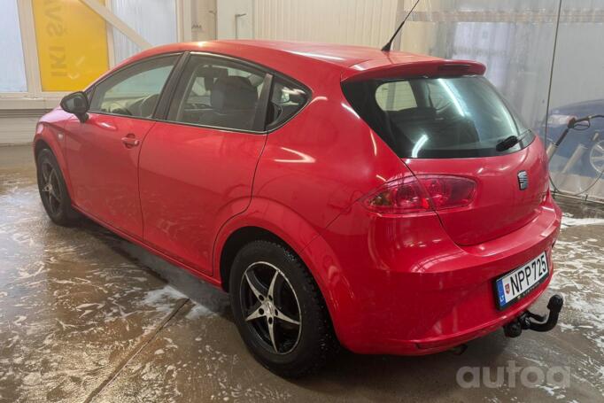 SEAT Leon 2 generation [restyling] Cupra hatchback 5-doors