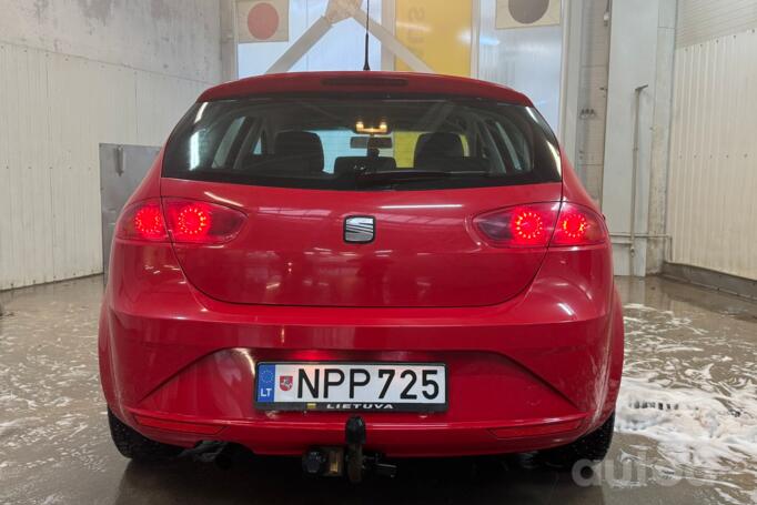 SEAT Leon 2 generation [restyling] Cupra hatchback 5-doors