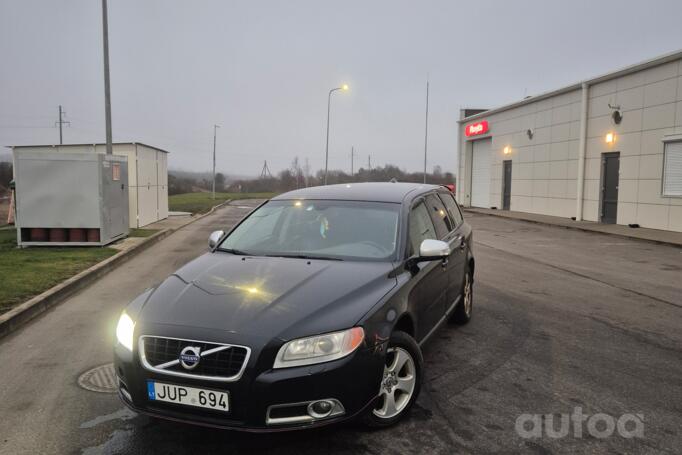 Volvo V70 3 generation wagon