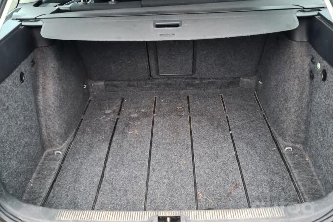 Skoda Octavia 2 generation Combi wagon 5-doors
