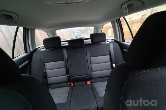 Skoda Octavia 2 generation Combi wagon 5-doors