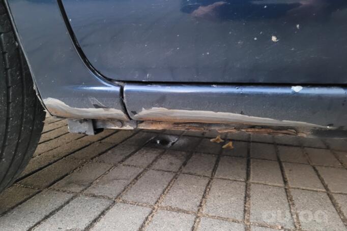 Nissan NV200 1 generation Combi minivan