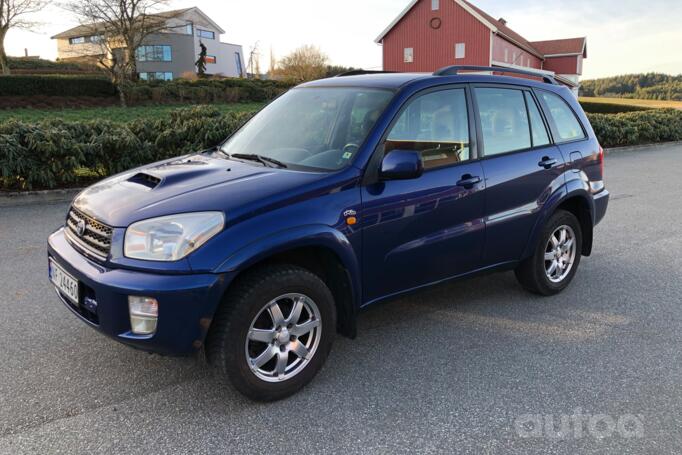 Toyota RAV 4 2 generation (XA20)
